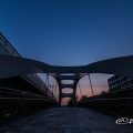 夕景 若宮大通公園 矢場ブリッジと三日月