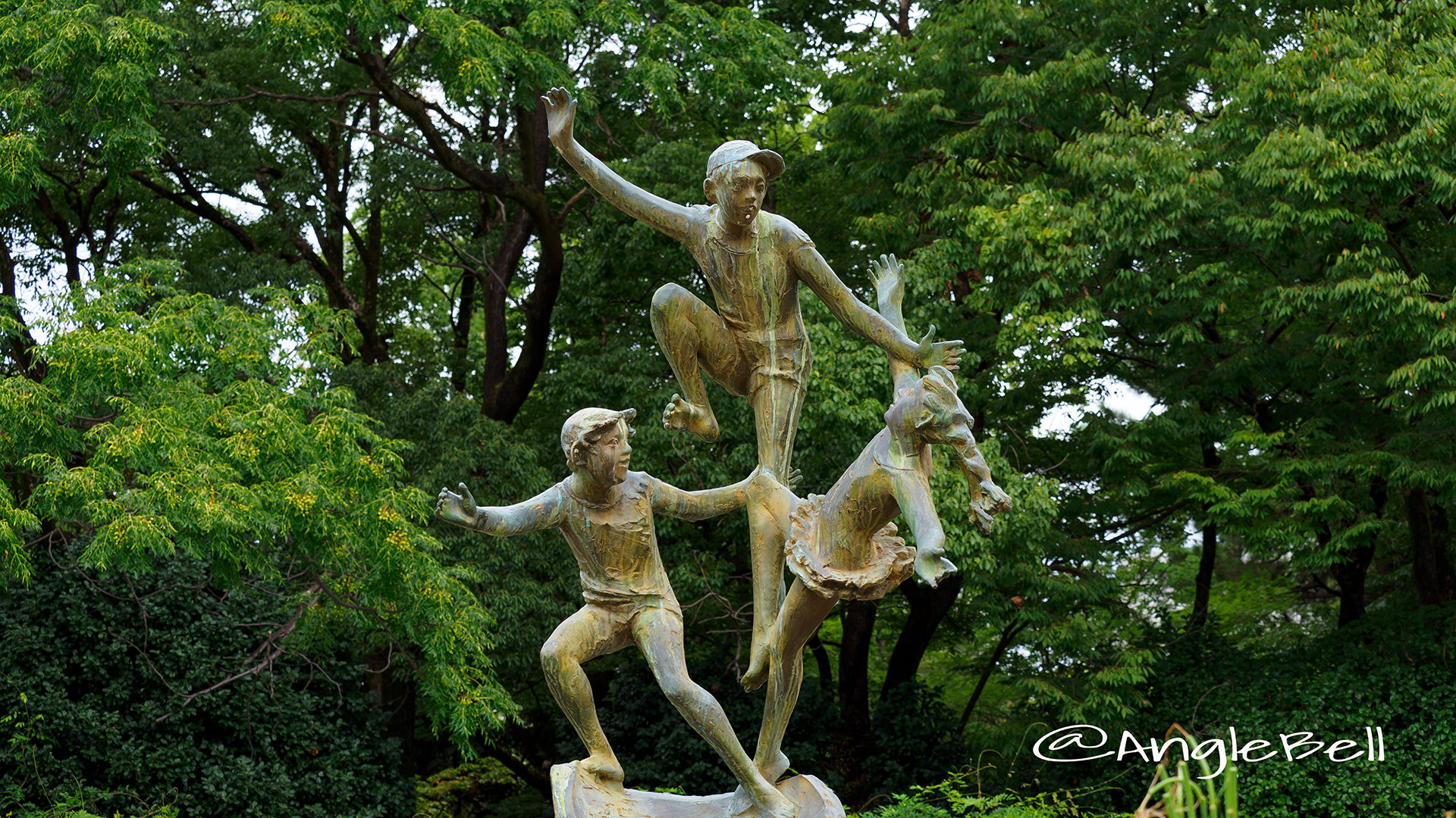 名城公園北園 パブリックアート 晴天