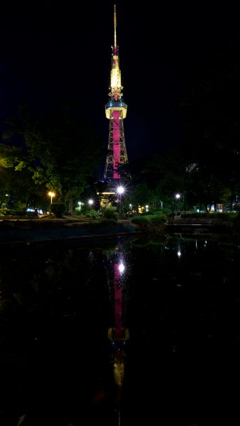 名古屋テレビ塔 レッドライティング 世界赤十字デー2017