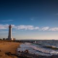 青空と秋の海 野間灯台
