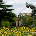 鶴舞公園 パブリックアート 踊り子と向日葵